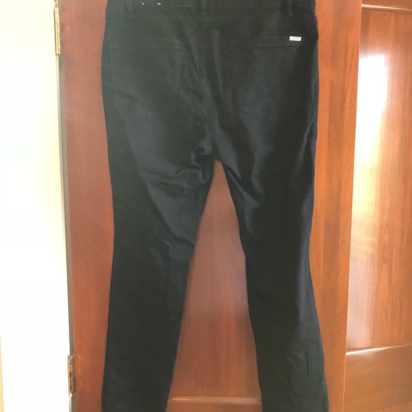 WHBM Black Jeggjngs - Picture 3 of 3